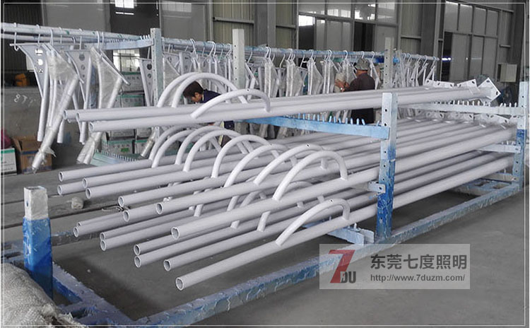 東莞麻豆视频APP官网照明戶外麻豆传媒视频APP污破解版噴塑車間